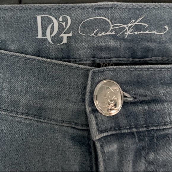 DG2 Diane Gilman Stretch Boot Cut Faded Jeans 10P - Picture 3 of 6